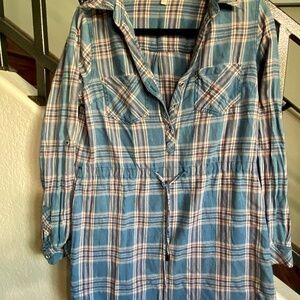 Sz M Plaid Knee Length Dress